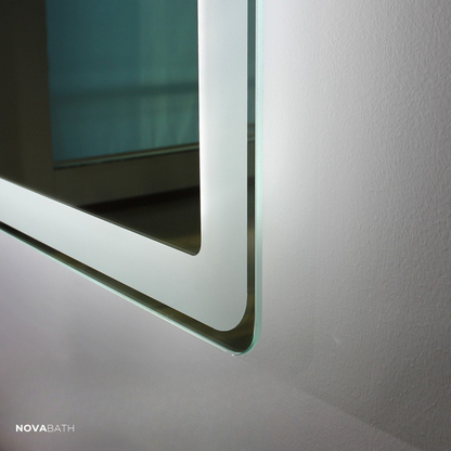 Maatwerk LED Badkamerspiegel Lori – Bluetooth & Speakers – Digitale klok – Vergrotingsspiegel – Anti-condens verwarming