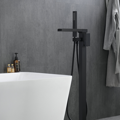 Vrijstaande Badkraan Lisandro – Watervaluitloop – Matte black