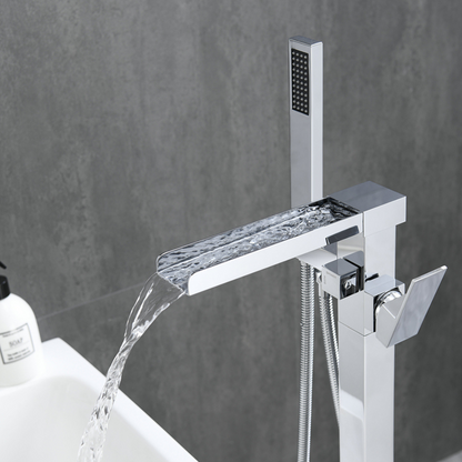 Vrijstaande Badkraan Lisandro – Watervaluitloop – Chrome