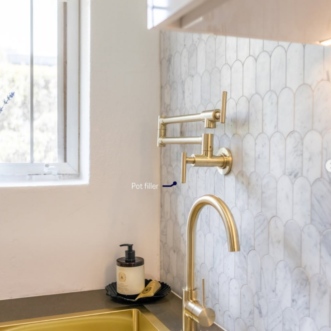Pot Filler Capri – Brushed bronze