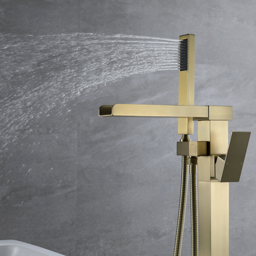 Vrijstaande Badkraan Lisandro – Watervaluitloop – Brushed Gold