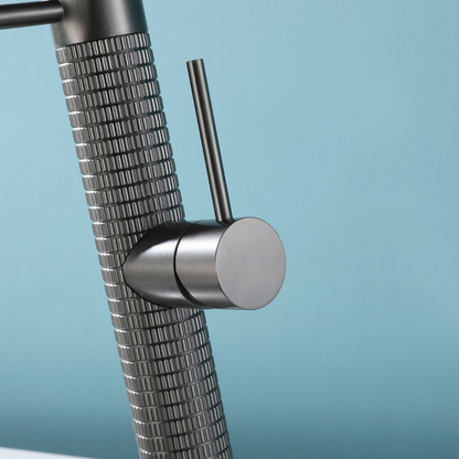 Semi-professionele Keukenkraan Angelica – Uittrekbare Uitloop – Gunmetal Grey