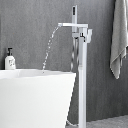 Vrijstaande Badkraan Lisandro – Watervaluitloop – Chrome