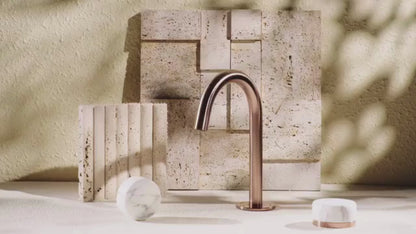 Inbouw Wastafelkraan Sorrento – Arabescato Corchia - 2-Gats - Gebogen (arc) uitloop - Brushed gold